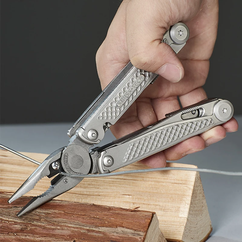 SWISS TECH 18 w 1 Multitool Sz – Outdoor Power Board recenzja i cena